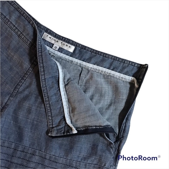 TRINA TURK / Rosamunda Linen Blend Shorts - Picture 8 of 12